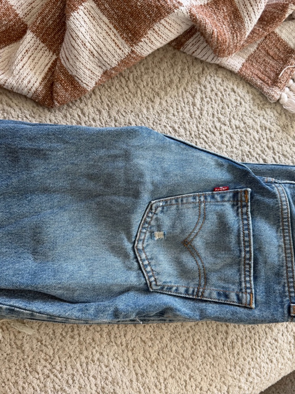 Women's Levi’s 94 baggy Denim Jeans in Light wash